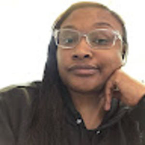 Meet your Posher, Lauren s.